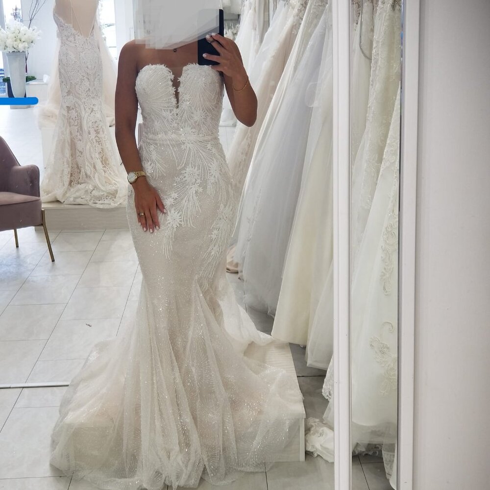Pronovias LANSBURY wedding dress - Picture 7 of 11